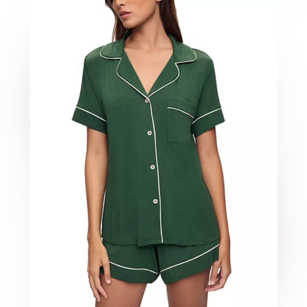 Eberjey
Gisele Relaxed Short Sleeve Christmas Top & Shorts (Forest Green/Ivory)